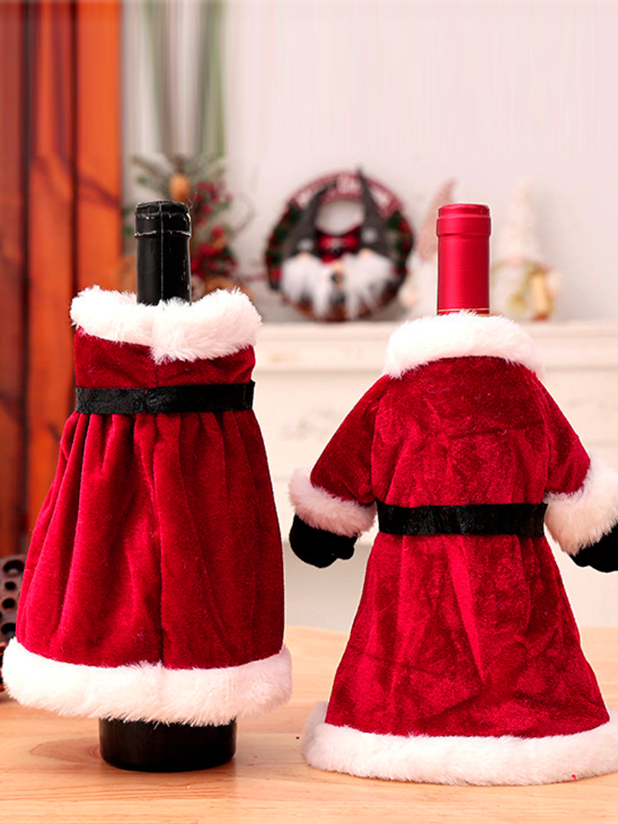 Фото товара 24690, новогодний чехол на бутылку комплект 2 шт